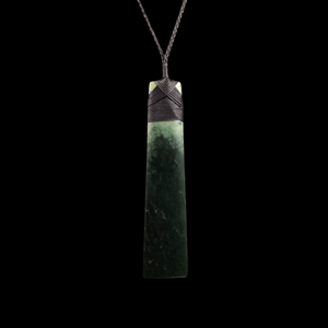 Hei Toki Kawakawa - Greenstone Adze Pendant