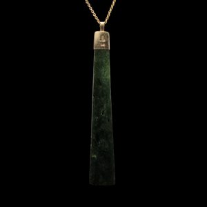 Hei Toki Koura Kawakawa - Gold-Capped Greenstone Adze Pendant