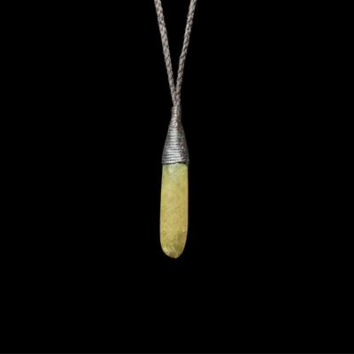Roimata Raukaraka - Greenstone Teardrop Pendant - Sands Carving Studio