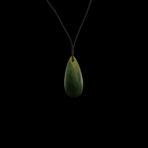 Roimata Raukaraka - Greenstone Teardrop Pendant