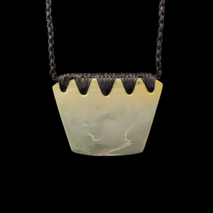 Kōuma Inanga - Greenstone Breastplate Pendant
