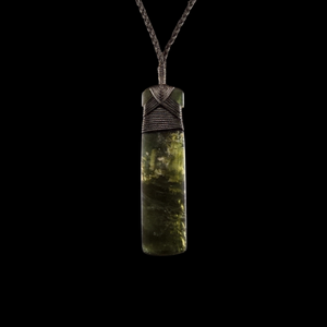 Hei Toki Tangiwai - Greenstone Adze Pendant
