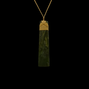 Hei Toki Kawakawa - Greenstone Adze Pendant