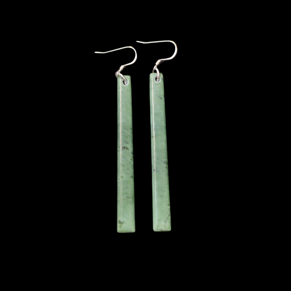 Mau Taringa Inanga- Pounamu Earrings