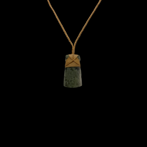 Hei Toki Kokopu - Greenstone Adze Pendant