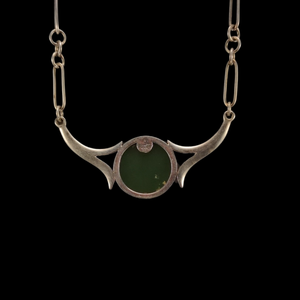 Mau Kakī Kawata me Pounamu - Silver & Greenstone Necklace