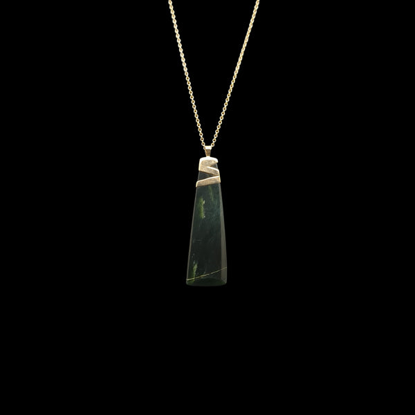 Hei Toki Koura Tangiwai - Gold-capped Greenstone Toki Pendant