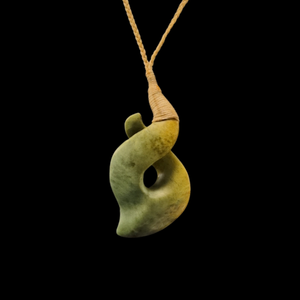 Hei Matau Raukaraka - Greenstone Fishhook Pendant