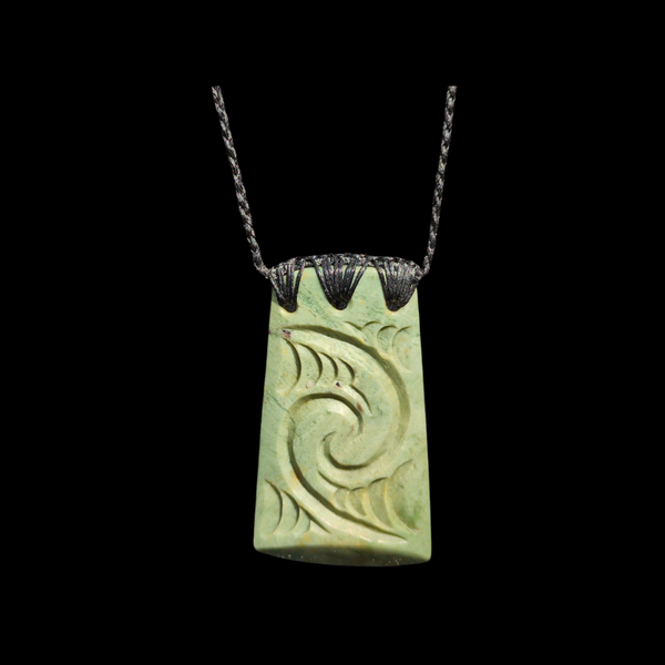 Hei Toki Inanga - Greenstone Adze Pendant