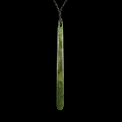Roimata Pipiwharauroa - Greenstone Teardrop Pendant - Sands Carving Studio