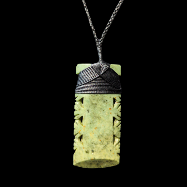 Hei Toki Kōkopu- Greenstone Adze Pendant