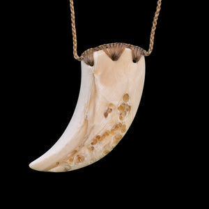 Kowhaiwhai Rei Niho - Carved  Whale Tooth Pendant