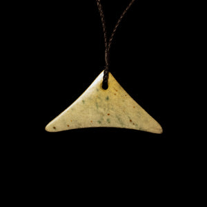 Inanga Pounamu Tohorā - Whale Tail Pendant