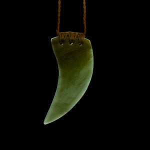 Kahurangi Rei Niho - Maori Jade Whale Tooth Pendant