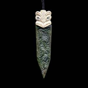 Taiaha Upoko Aero Oka - Head and Tongue Dagger Pendant