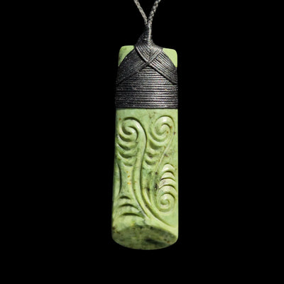 Hei Toki Inanga - Greenstone Adze Pendant - Sands Carving Studio