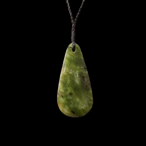 Roimata Totoweka - Greenstone Teardrop Pendant