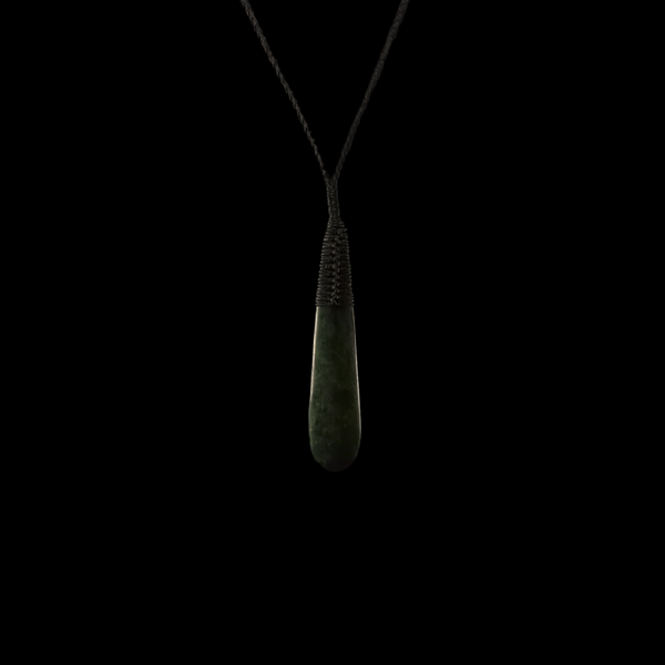 Roimata Kawakawa - Greenstone Teardrop Pendant