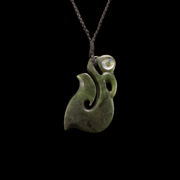 Manaia Kawakawa - Greenstone Guardian Pendant