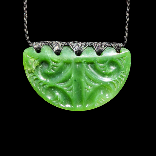 Kōuma Kahurangi Moko Kauae- Greenstone Breastplate Pendant
