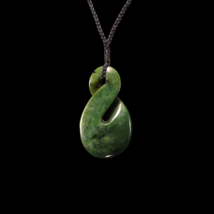Pikorua Raukaraka - Greenstone Twist Pendant