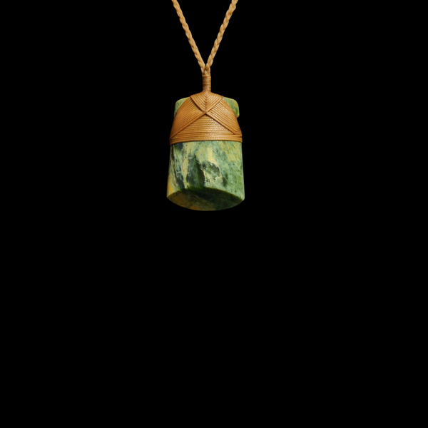 Hei Toki Raukaraka- Greenstone Adze Pendant