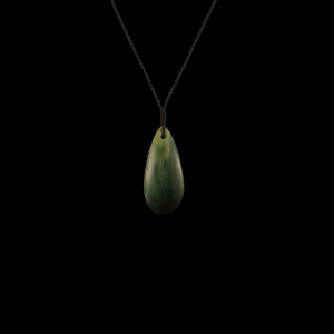 Roimata Raukaraka - Greenstone Teardrop Pendant