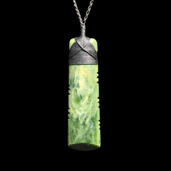 Hei Toki Raukaraka - Greenstone Adze Pendant
