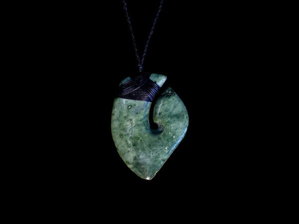 Hei Matau - Pounamu Hook