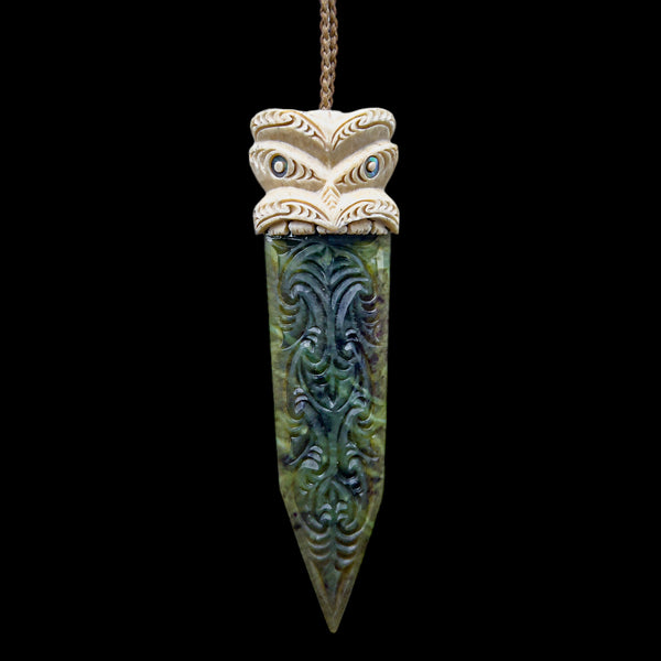 Taiaha Upoko Aero Oka - Maori Head and Tongue Dagger Pendant