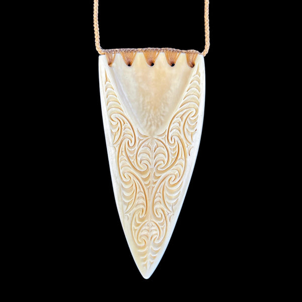 Kōwhaiwhai Rei Niho - Carved Whale Tooth Pendant