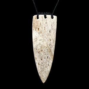 Whale Bone Rei Niho - Ridge Knot Tooth Pendant