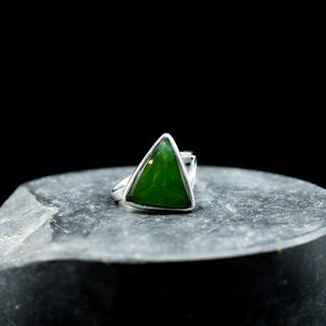 Triangle Greenstone Ring