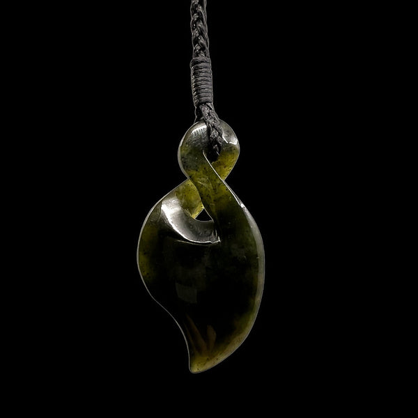 Tangiwai Single Twist Pendant - Pounamu Pikorua