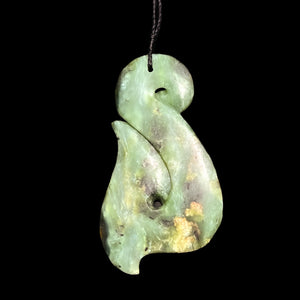 Putiputi Matau - Flower Jade Hook Pendant