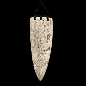 Whale Bone Rei Niho - Ridge Knot Tooth Pendant