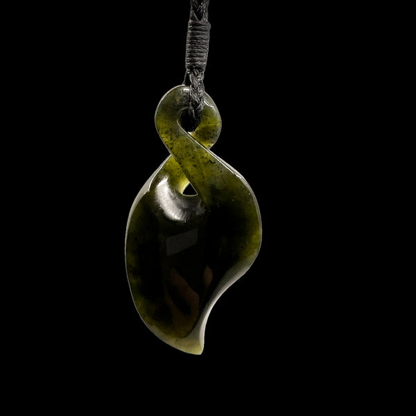 Tangiwai Pikorua - New Zealand Jade Single Twist Pendant
