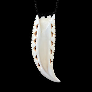 Kera Wēra Rei Niho - Carved Killer Whale Tooth Pendant